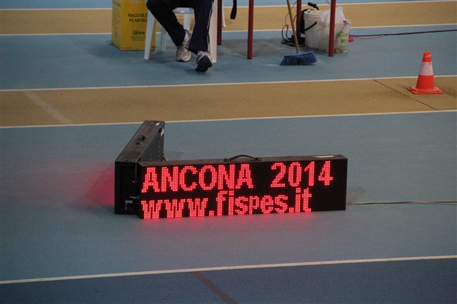 display con scritta Ancona 2014